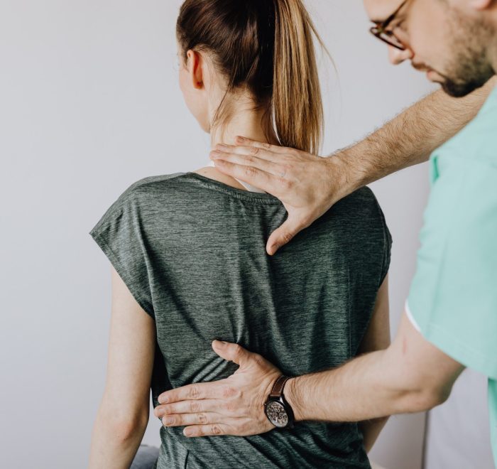 pexels-karolina-grabowska-4506107-1-scaled back pain